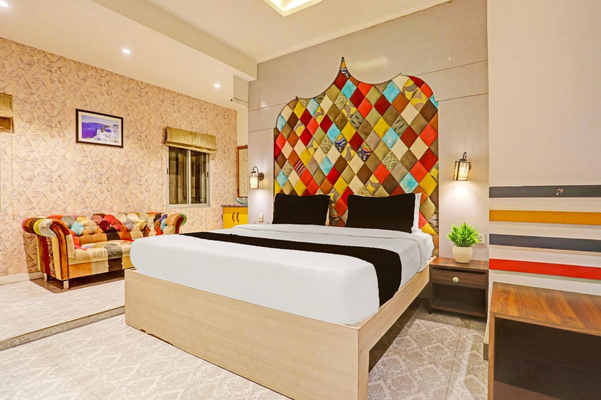 Super Townhouse Cantonment Varanasi Formerly Sarin Inn Eksteriør billede